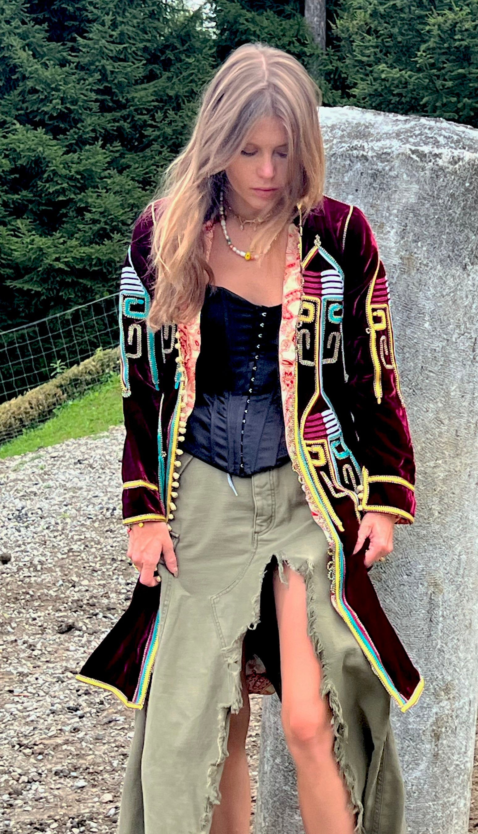 Asilah Velvet Jacket